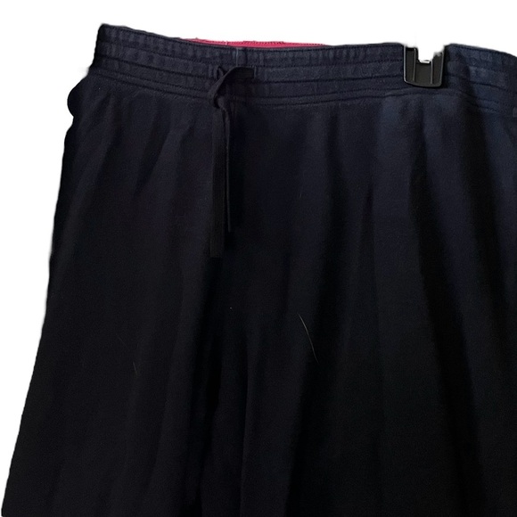 Nike Black and Pink Capri Pants Large - Picture 2 of 5